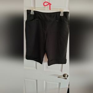 Tracy Evans Black Bermuda Shorts